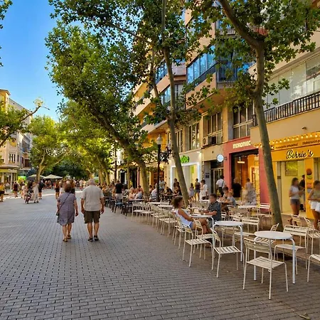 El Marques En El Puerto De Denia